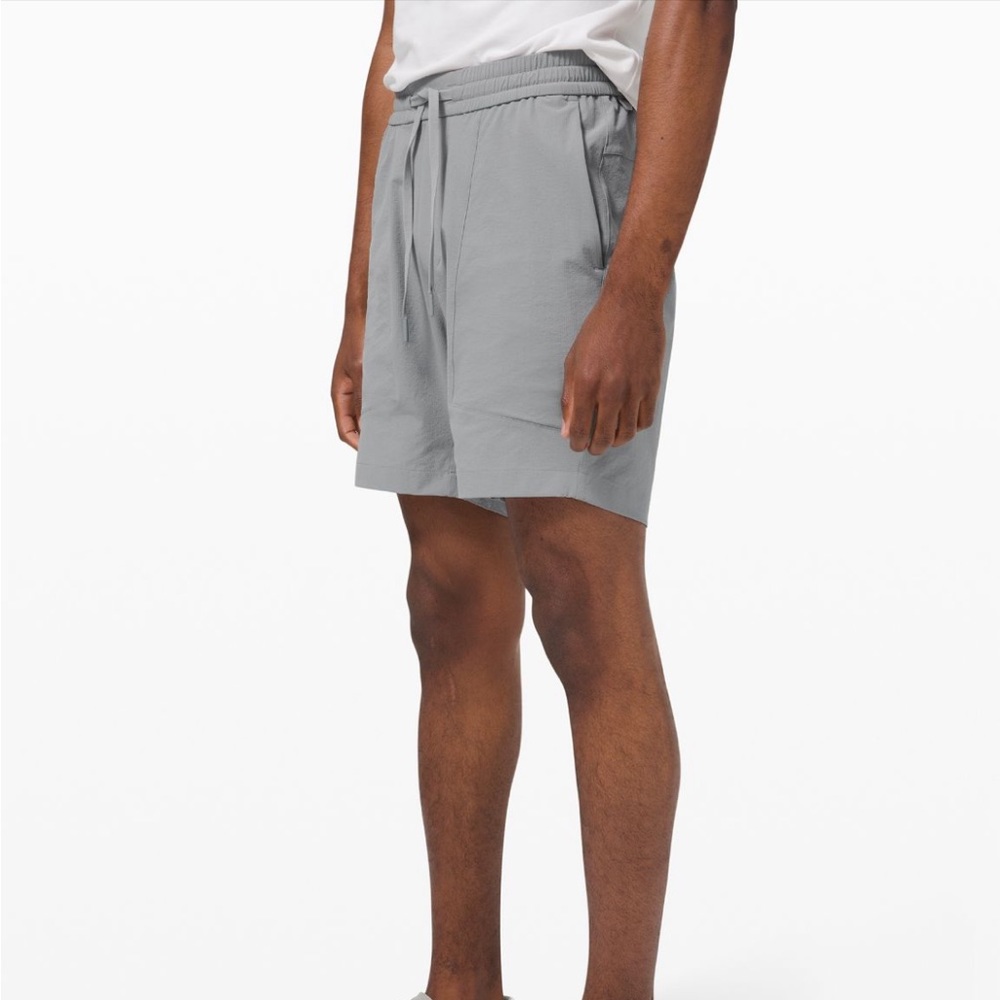 LAST RESTOCK Lululemon Men’s “Bowline” Short 8” Inseam (M) *SOLD OUR AT LULU*